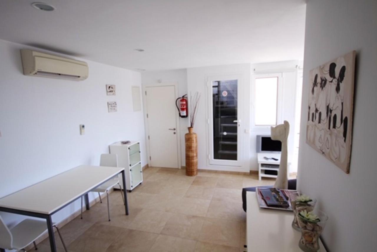 With Terrace And Jacuzzi In Puerto De Pollenca 120 M² Apartment *
