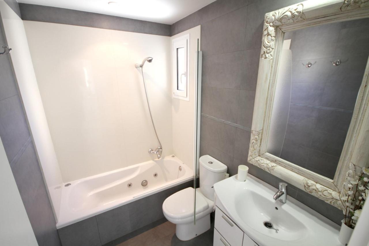 With Terrace And Jacuzzi In Puerto De Pollenca 120 M² Apartment