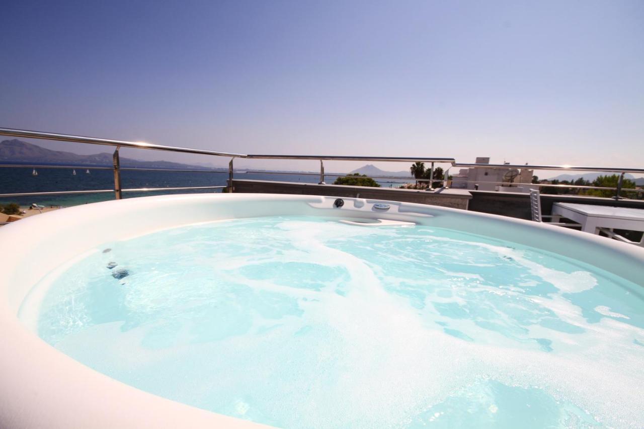 Apartment With Terrace And Jacuzzi In Puerto De Pollenca 120 M² *
